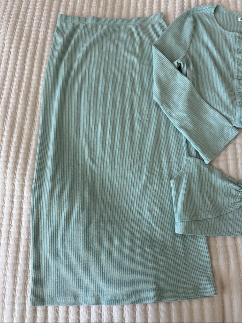 Reformation Three-Piece Ribbed Skirt Set in Green | size Small - Picture 4 of 4